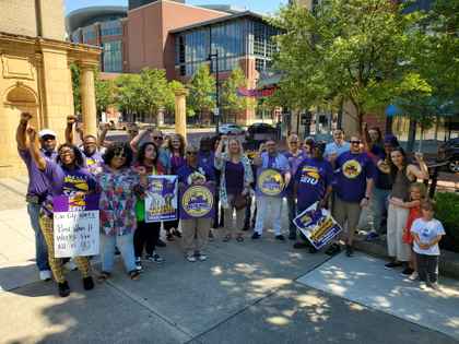  Janitors in Columbus, Ohio make historic gains in their union contract!